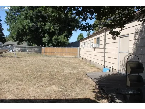 848 N Street Springfield OR 97477