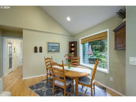 1164 Nw Sunrise Court Mcminnville OR 97128