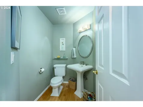 1164 Nw Sunrise Court Mcminnville OR 97128