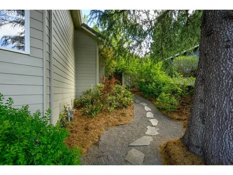 1164 Nw Sunrise Court Mcminnville OR 97128