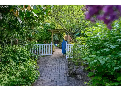 1164 Nw Sunrise Court Mcminnville OR 97128