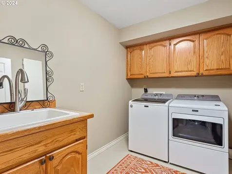 8005 Ne 71st Loop Vancouver WA 98662