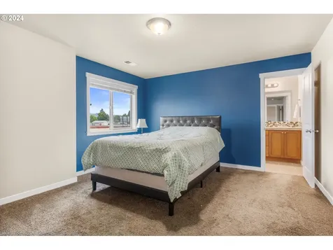 768 Berry Place Dayton OR 97114