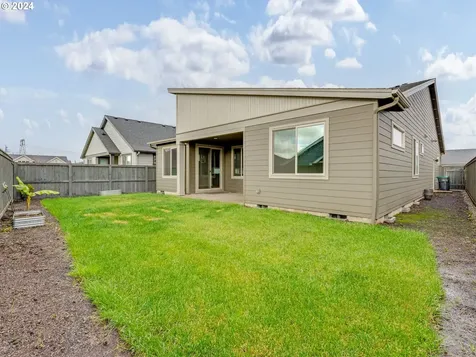 8064 SE Atwood Street Hillsboro OR 97123