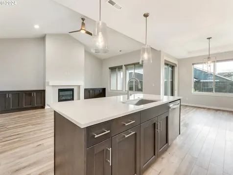 8064 SE Atwood Street Hillsboro OR 97123