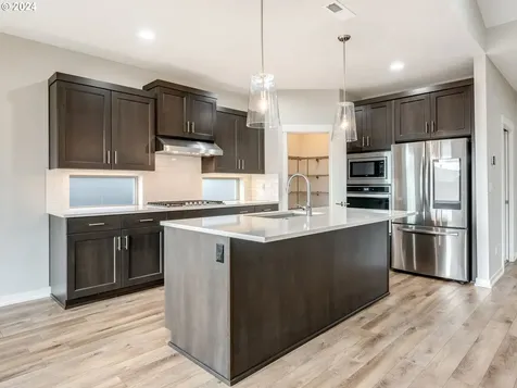 8064 SE Atwood Street Hillsboro OR 97123