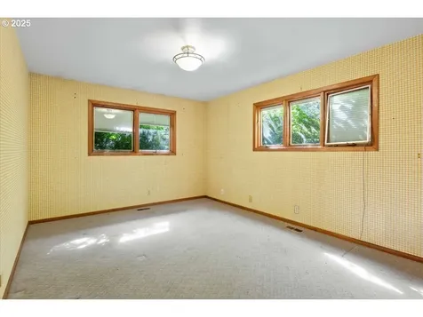 17815 NE Courtney Road Newberg OR 97132