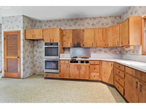 17815 NE Courtney Road Newberg OR 97132