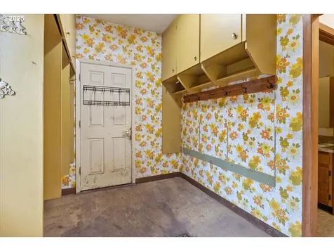 17815 NE Courtney Road Newberg OR 97132