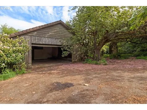 17815 NE Courtney Road Newberg OR 97132