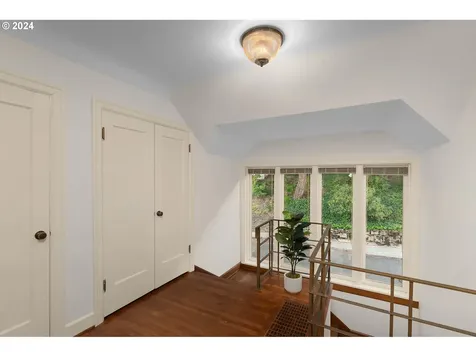 366 NW Maywood Drive Portland OR 97210