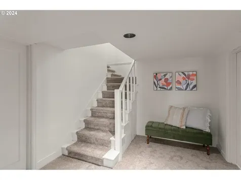 366 NW Maywood Drive Portland OR 97210