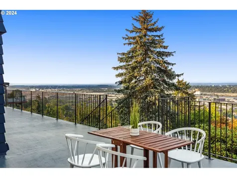 366 NW Maywood Drive Portland OR 97210