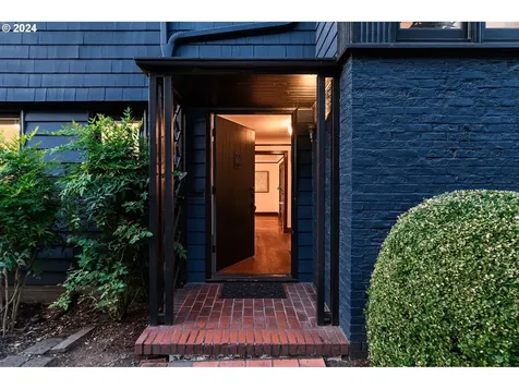 366 NW Maywood Drive Portland OR 97210