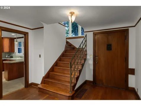 366 NW Maywood Drive Portland OR 97210