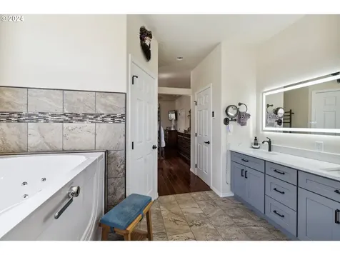 1661 Ohio Avenue North Bend OR 97459