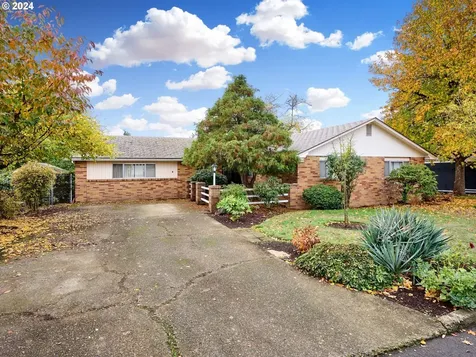 204 Frances Street Molalla OR 97038