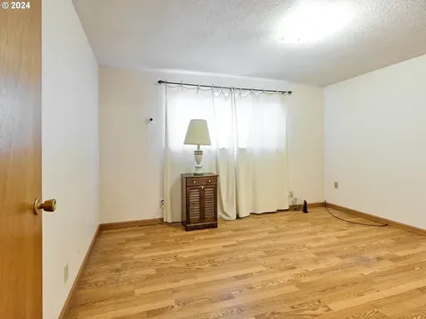 204 Frances Street Molalla OR 97038