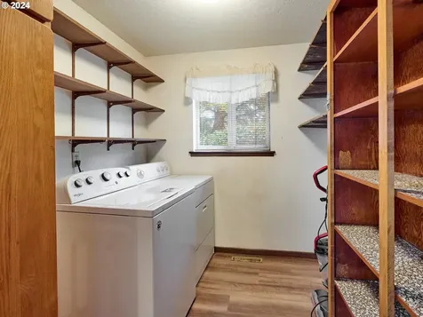 204 Frances Street Molalla OR 97038