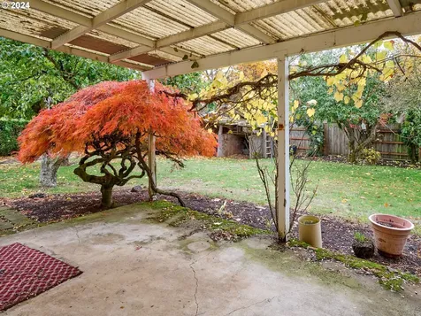204 Frances Street Molalla OR 97038