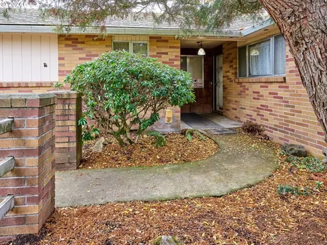 204 Frances Street Molalla OR 97038