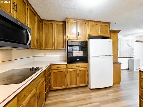 204 Frances Street Molalla OR 97038