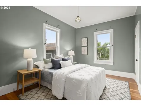 5627 Ne 18th Avenue Portland OR 97211