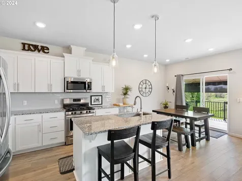 1440 18th Avenue Forest Grove OR 97116