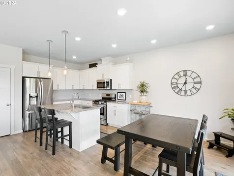 1440 18th Avenue Forest Grove OR 97116