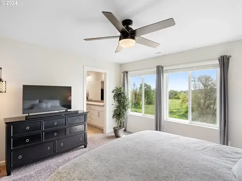 1440 18th Avenue Forest Grove OR 97116