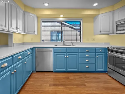 10082 SW Crystal Street Beaverton OR 97008