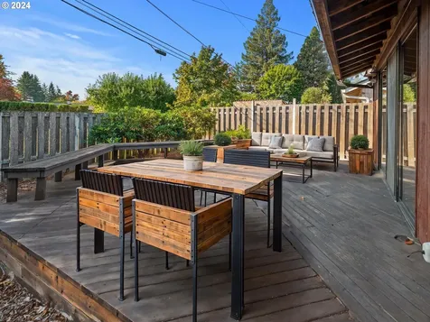 10082 SW Crystal Street Beaverton OR 97008