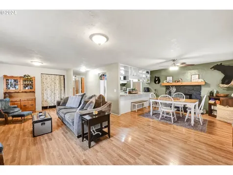 2135 Minnesota Street Eugene OR 97402