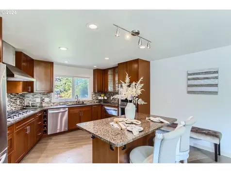 1644 Ne 143rd Avenue Portland OR 97230