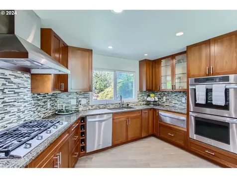 1644 Ne 143rd Avenue Portland OR 97230