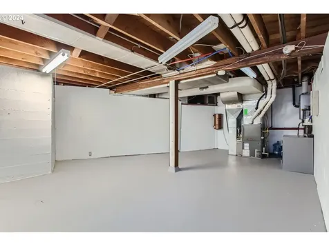 1644 Ne 143rd Avenue Portland OR 97230