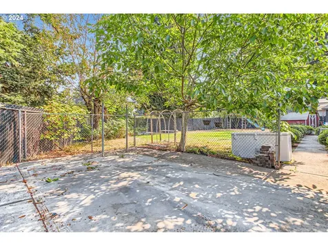 1644 Ne 143rd Avenue Portland OR 97230