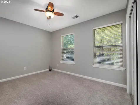 53 Ne Cook Street Portland OR 97212