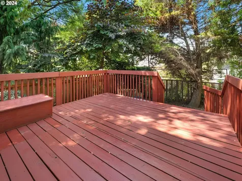 53 Ne Cook Street Portland OR 97212