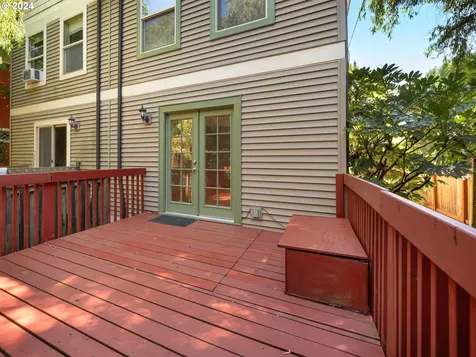 53 Ne Cook Street Portland OR 97212