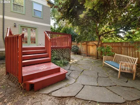 53 Ne Cook Street Portland OR 97212