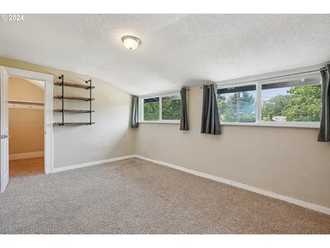 6114 N Vancouver Avenue Portland OR 97217