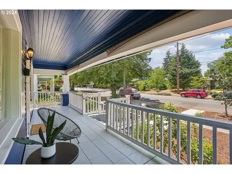 6114 N Vancouver Avenue Portland OR 97217