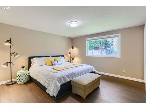4235 SW 195th Court Beaverton OR 97078