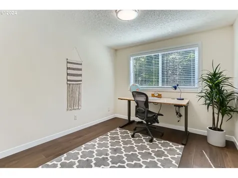 4235 SW 195th Court Beaverton OR 97078