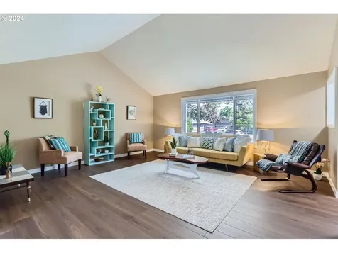 4235 SW 195th Court Beaverton OR 97078