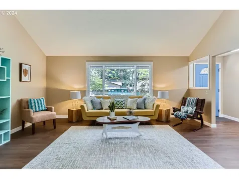 4235 SW 195th Court Beaverton OR 97078