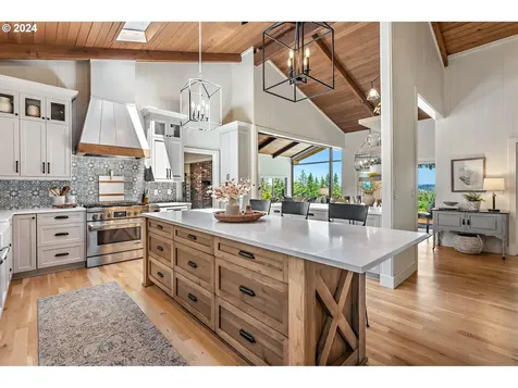 12535 Sw Tooze Road Sherwood OR 97140