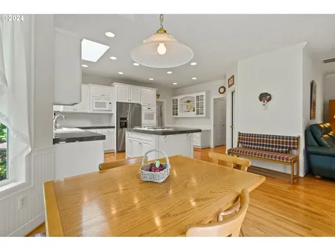 4068 Ridge Court West Linn OR 97068