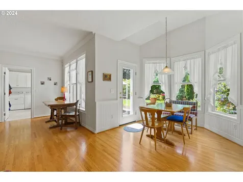 4068 Ridge Court West Linn OR 97068
